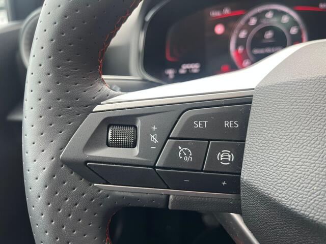Seat IBIZA 1.0 EcoTSI FR Anniversary / PANO. / FULL LED / 18'' LMV / PDC VOOR + ACHTER /