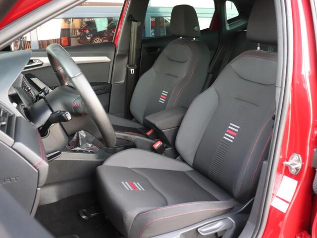 Seat IBIZA 1.0 TSI 95pk FR Business Intense | Achteruitrijcamera | Navigatie | Cruise control | Parkeersensoren | Climate control |