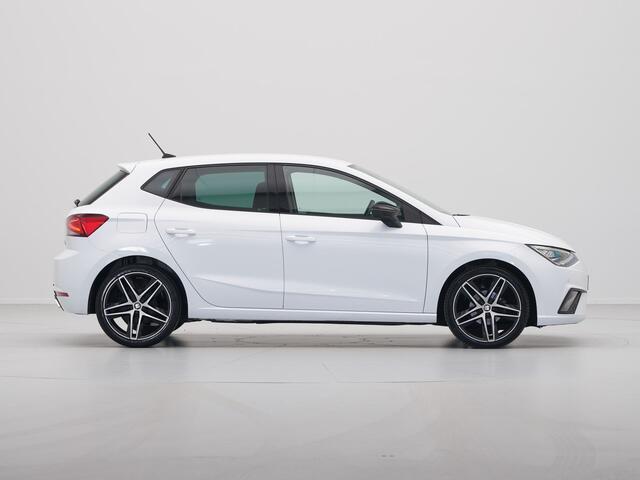 Seat IBIZA 1.0 TSI 95pk FR Business Intense Navigatie Camera Clima Led Carplay