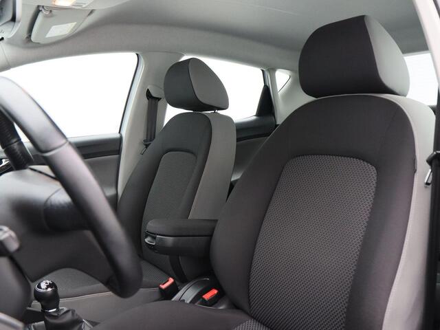Seat IBIZA 1.0 TSi 95 Pk Style Connect | Airco | Cruise Control | CarPlay | Navigatie | Bluetooth | Parkeersensoren | 15 Inch | 126.546 Km!!