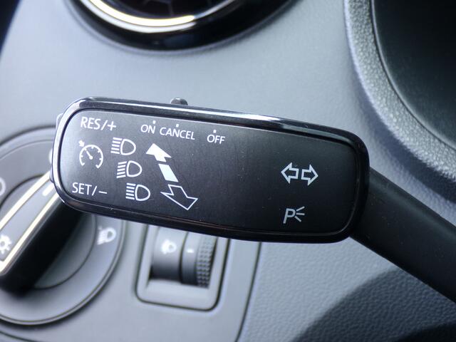 Seat IBIZA 1.0 EcoTSI Style Connect, Carplay + Android Auto / Navigatie / Sensoren / 16'' LMV