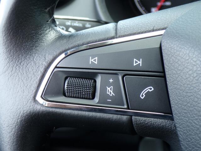 Seat IBIZA 1.0 EcoTSI Style Connect, Carplay + Android Auto / Navigatie / Sensoren / 16'' LMV