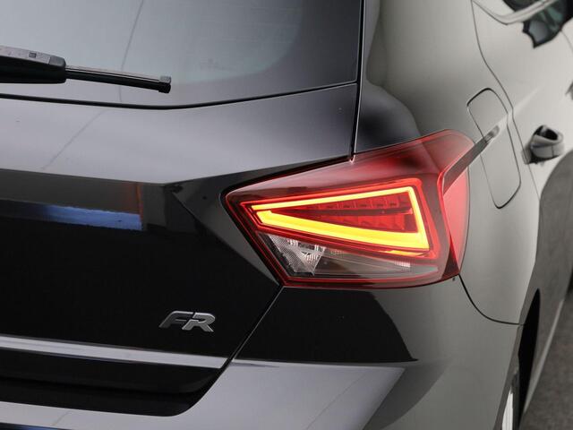 Seat IBIZA 1.0TSI/115PK FR · Navigatie · Camera + parkeersensoren · Stoelverwarming · Garantie tot mei 2026