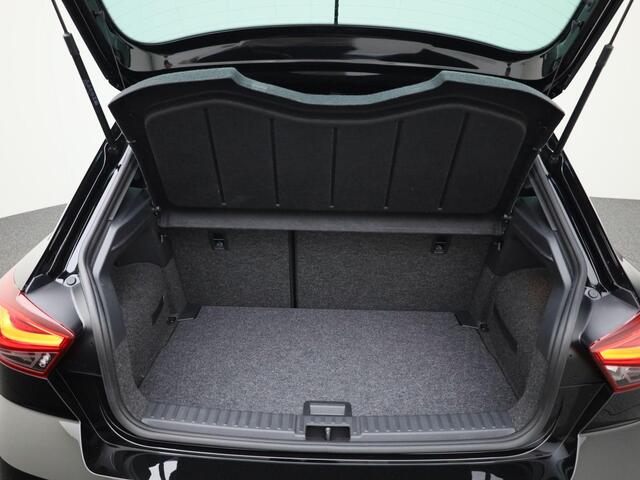 Seat IBIZA 1.0TSI/115PK FR · Navigatie · Camera + parkeersensoren · Stoelverwarming · Garantie tot mei 2026