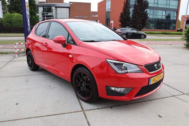 Seat IBIZA 1.2 TSI FR Navi/Carplay, PDC, Clima, Stoelverwarming Lente aanbieding!