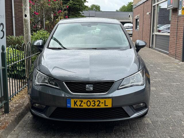 Seat IBIZA 1.0 EcoTSI Style Connect Airco/Alu wielen/Navigatie