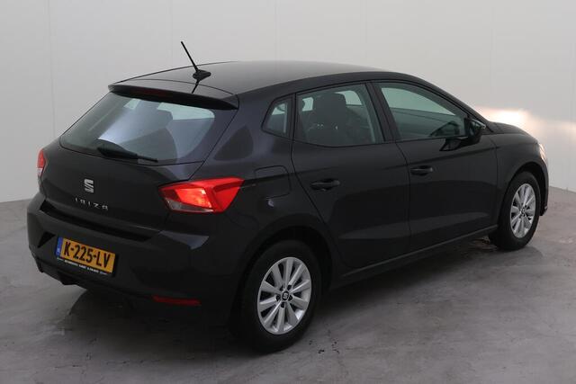 Seat IBIZA 1.0 TSI 95pk Style / App-Connect / Clima / Parkeersensoren Achter / 16 " LMV