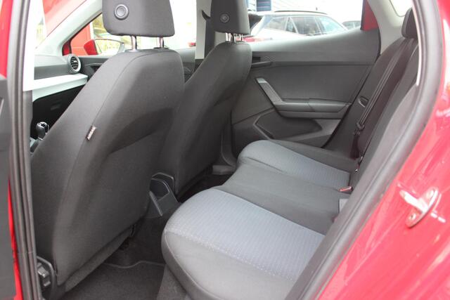 Seat IBIZA 1.0 EcoTSI 110PK STYLE | ACHTERUITRIJ CAMERA | APPLE CARPLAY/ANDROID AUTO | FULL LED KOPLAMPEN | CRUISE CONTROL | LICHTMETALEN VELGEN | PARKEERSENSOREN VOOR EN ACHTER | CLIMATE CONTROL | DAB+ RADIO |