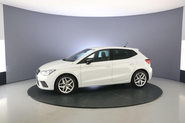 Seat IBIZA FR Business Intense 1.0 TSI 110pk DSG Automaat Achteruitrijcamera, Cruise control, Navigatie, Airco, Parkeersensoren, DAB, Radio, App connect, LED koplampen