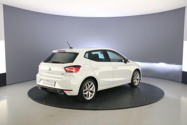 Seat IBIZA FR Business Intense 1.0 TSI 110pk DSG Automaat Achteruitrijcamera, Cruise control, Navigatie, Airco, Parkeersensoren, DAB, Radio, App connect, LED koplampen