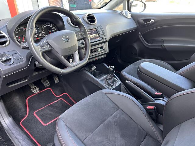 Seat IBIZA 1.2 TSI FR | Pano | Seat Sound | Sensoren | Stoel verwarming |