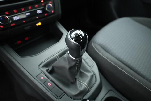 Seat IBIZA 1.0 EcoTSI Style | Apple CarPlay & Android Auto | Stoelverw. | Clima | Cruise | DAB