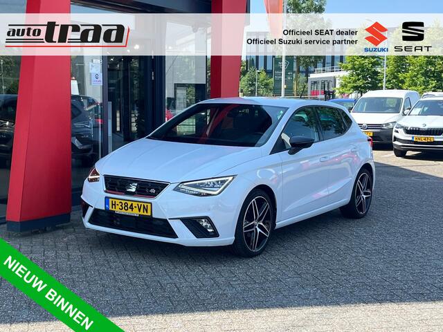 Seat IBIZA 1.0 TSI FR Business Intense / Stoelverwarming / Navi. / 18'' LMV / Full led / Virtual dash. / Camera /