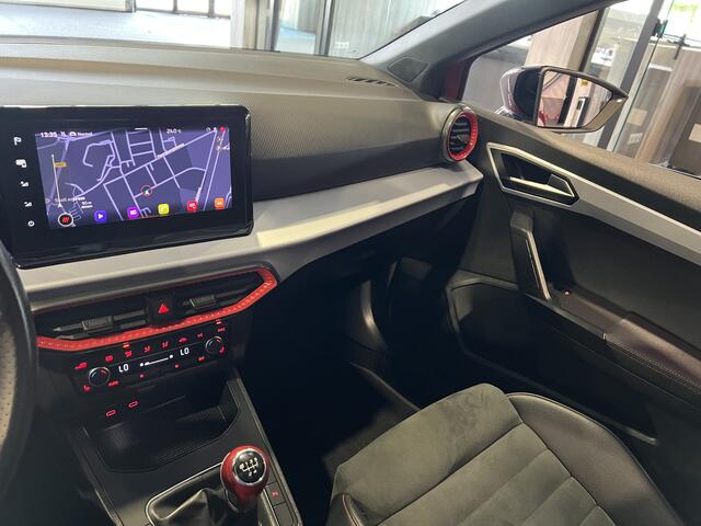 Seat IBIZA 1.0 EcoTSI FR Business Intense Dig. Dash | Camera | Stoelverw. | LED | Clima | Navi