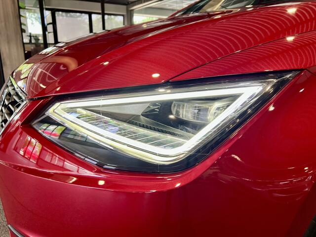 Seat IBIZA 1.0 EcoTSI FR Business Intense Dig. Dash | Camera | Stoelverw. | LED | Clima | Navi