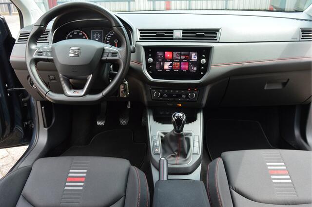 Seat IBIZA 1.5 TSI EVO FR Business Intense O.a: Clima, Navi, Cruise, PDC, Camera, Carplay, Etc. All-in prijs!