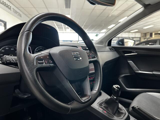 Seat IBIZA 1.0 TSI Style Business Intense/ LED Dagrijverl./ Camera/ Apple+Android/ Clima/ Navi/ Cruise/ Bluetooth/ Multi.LEDER.Stuur/ Elek.Pakket/ Isofix/ PDC V+A.
