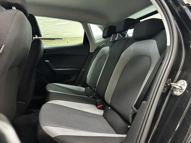 Seat IBIZA 1.0 TSI Style Business Intense/ LED Dagrijverl./ Camera/ Apple+Android/ Clima/ Navi/ Cruise/ Bluetooth/ Multi.LEDER.Stuur/ Elek.Pakket/ Isofix/ PDC V+A.