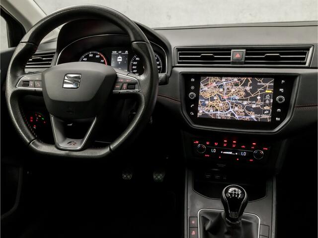 Seat IBIZA 1.0 TSI FR Business Intense (SCHUIFDAK, APPLE CARPLAY, GROOT NAVI, BEATS AUDIO, CAMERA, CLIMATE, SPORTSTOELEN, LED KOPLAMPEN, GETINT GLAS, CRUISE, MODE KNOP, NIEUWSTAAT)