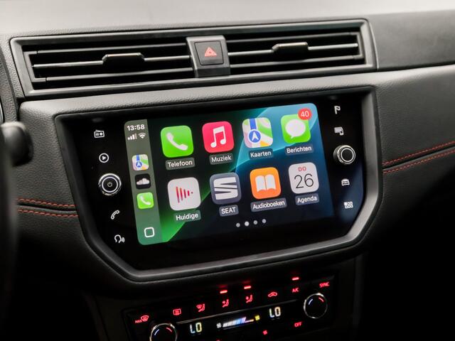 Seat IBIZA 1.0 TSI FR Business Intense (SCHUIFDAK, APPLE CARPLAY, GROOT NAVI, BEATS AUDIO, CAMERA, CLIMATE, SPORTSTOELEN, LED KOPLAMPEN, GETINT GLAS, CRUISE, MODE KNOP, NIEUWSTAAT)