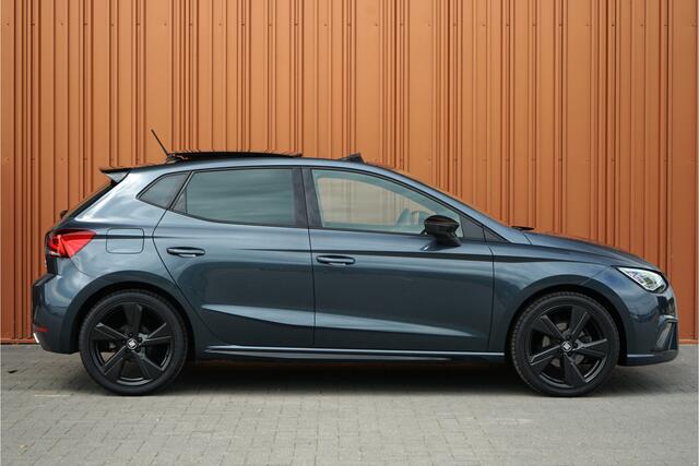 Seat IBIZA 1.0 TSI FR BLACK EDITION DSG 110PK Panodak Alcantara LED Camera Beats ACC