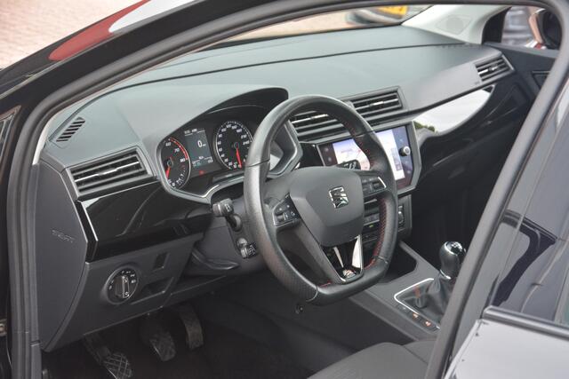 Seat IBIZA 1.0 TSI FR Business Intense | Navigatie | Cruise-control | Full LED | PDC | Sportstoelen |