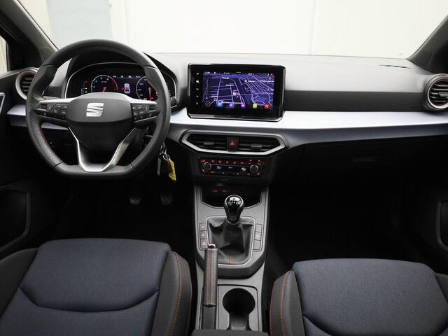 Seat IBIZA 1.0TSI/110PK FR · Navigatie · Camera + Parkeersensoren · Stoelverwarming · Garantie tot april 2026