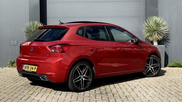 Seat IBIZA 1.0 TSI FR Pano/Automaat/Camera SEAT Ibiza 1.0 TSI FR Business Intense Plus