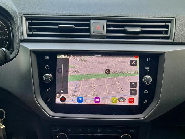 Seat IBIZA 1.0 TSI 95pk Style Business Intense / Achteruitrij camera / Parkeersensoren / Cruise control / Clima / 15'' LM Velgen / Navigatie / Carplay