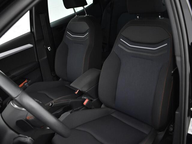 Seat IBIZA 1.5 Tsi 150pk DSG Sport · Apple/Android Car Play · P-Sensoren · Cruise Control · DAB · Climatronic · 17'' Inch ·