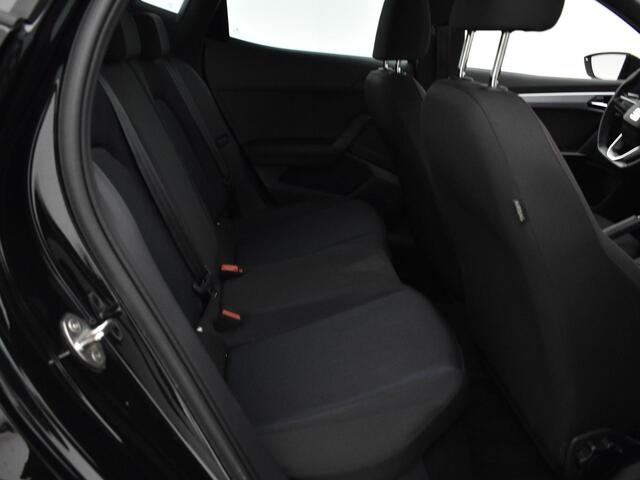 Seat IBIZA 1.5 Tsi 150pk DSG Sport · Apple/Android Car Play · P-Sensoren · Cruise Control · DAB · Climatronic · 17'' Inch ·