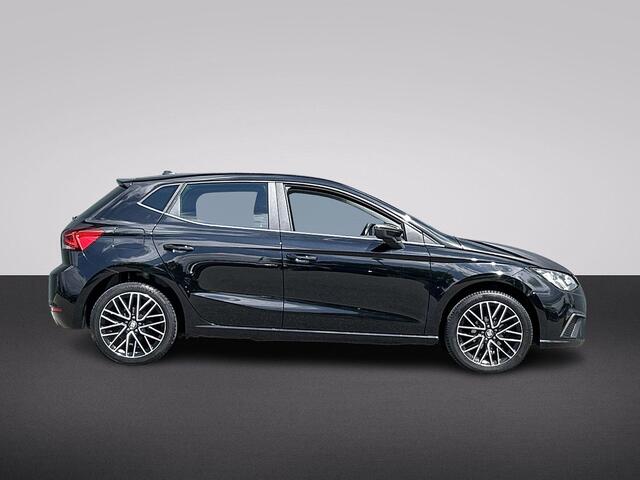 Seat IBIZA 1.0 TSI Style Business Intense | LM velgen | Full Map Navigatie | Camera | Parkeersensoren