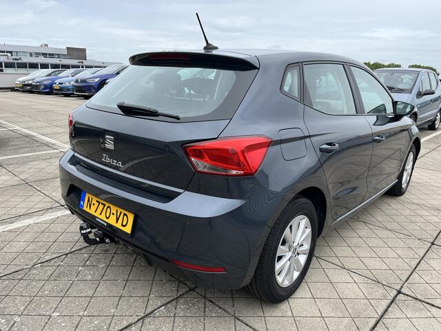 Seat IBIZA 1.0 EcoTSI 95pk Style / Trekhaak / Full-Link / Clima / Parkeersensoren Achter / 15" LMV
