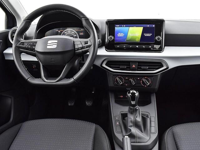 Seat IBIZA Style Plus 1.0 95 pk TSI Hatchback 5 deurs | Candy white | Parkeersensoren achter | Apple carplay/ Android auto | 2000,- inruilvoordeel!