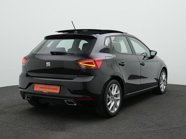 Seat IBIZA 1.0 EcoTSI 110 pk DSG FR Business Intense | Panoramadak | Achteruitrijcamera | Stoelverwarming | Navigatie