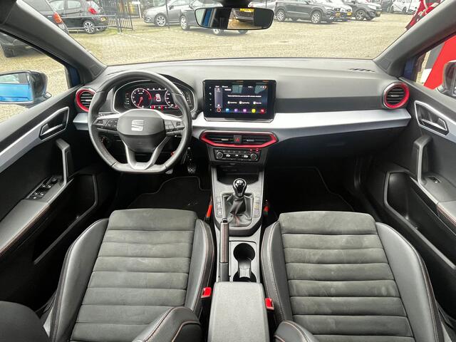 Seat IBIZA 1.0 EcoTSI FR Business Intense / 18'' LMV / FULL LED / STOELVERW. /