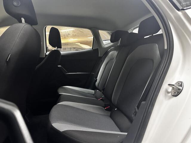 Seat IBIZA 1.0 TSI Style/ Apple + Android/ DAB+/ Clima/ Cruise/ Elek. pakket/ Isofix/ Regensensor/ Bluetooth/ Multi. LEDER. Stuur/ PDC/ Dagrijverl.