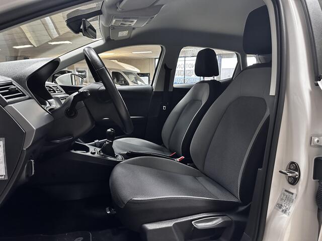 Seat IBIZA 1.0 TSI Style/ Apple + Android/ DAB+/ Clima/ Cruise/ Elek. pakket/ Isofix/ Regensensor/ Bluetooth/ Multi. LEDER. Stuur/ PDC/ Dagrijverl.