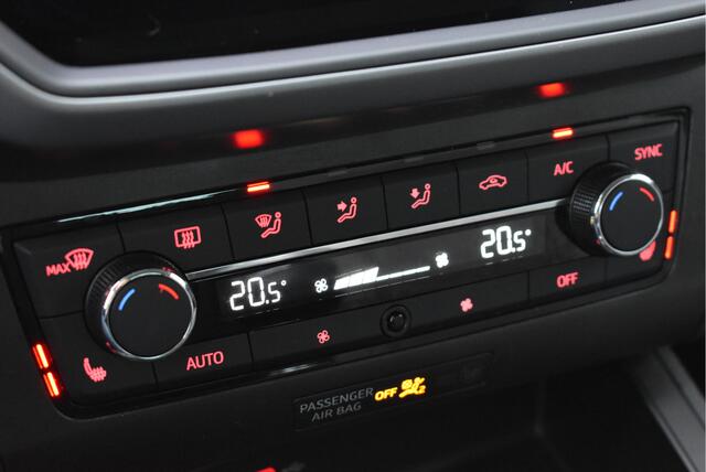 Seat IBIZA 1.0 TSI Style Business Intense Plus NL-auto, N.A.P, Adaptive cruise, Virtual cockpit, Camera, Stoelverwarming, Carplay