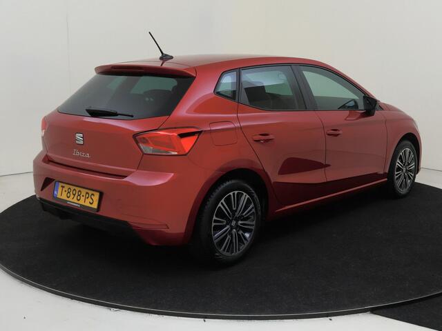 Seat IBIZA 1.0 EcoTSI Style Business Intense | Stoelverwarming | Navigatie | Digital cockpit | Parkeersensoren | CarPlay | Elektrisch inklapbare buitenspiegels | Cruise control | Climate control |