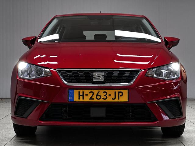 Seat IBIZA 1.0 TSI Style/ Trekhaak/ Android auto/ DAB+/ Clima/ Cruise/ Elek. pakket/ Isofix/ Bluetooth/ Multi. LEDER. Stuur/ PDC/ Getint glas/ LED Dagrijverl.