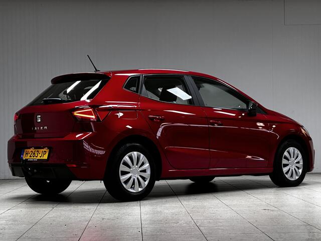 Seat IBIZA 1.0 TSI Style/ Trekhaak/ Android auto/ DAB+/ Clima/ Cruise/ Elek. pakket/ Isofix/ Bluetooth/ Multi. LEDER. Stuur/ PDC/ Getint glas/ LED Dagrijverl.