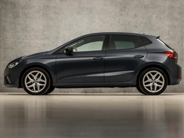 Seat IBIZA 1.0 TSI FR Intense Sport (APPLE CARPLAY, GROOT NAVI, CLIMATE, CAMERA, SPORTSTOELEN, ZWART HEMEL, MODE KNOP, CRUISE, GETINT GLAS, NIEUWSTAAT)