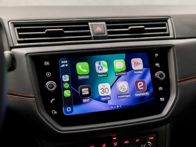 Seat IBIZA 1.0 TSI FR Intense Sport (APPLE CARPLAY, GROOT NAVI, CLIMATE, CAMERA, SPORTSTOELEN, ZWART HEMEL, MODE KNOP, CRUISE, GETINT GLAS, NIEUWSTAAT)