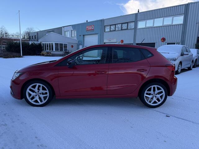 Seat IBIZA 1.0 TSI FR Business Intense | Apple Carplay | Achteruitrijcamera | Cruise Control |
