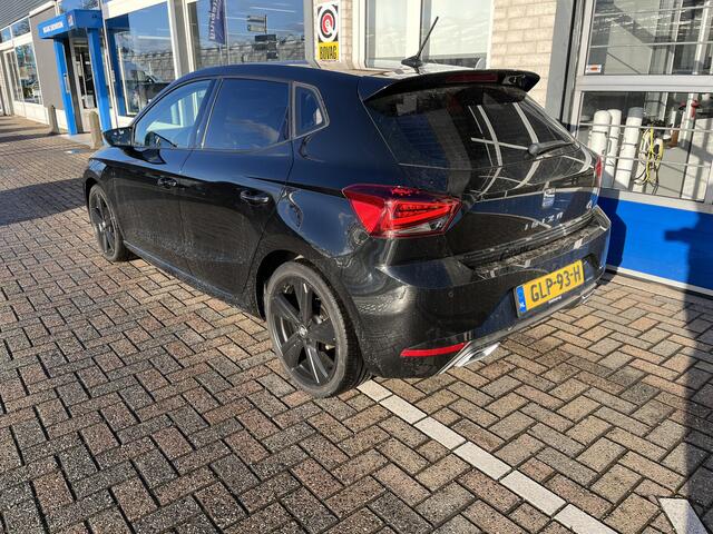 Seat IBIZA 1.0 TSI FR Black Edition / AUTOMAAT/ STOEL VERWARMING/ FULL LINK/ CRUISE CONTROL/ PARK.SENSOREN/ CLIMA/ RIJ-MODI/ NAVI/ DAB/ DIGITAL DASH/ START-STOP SYSTEEM/ ISOFIX
