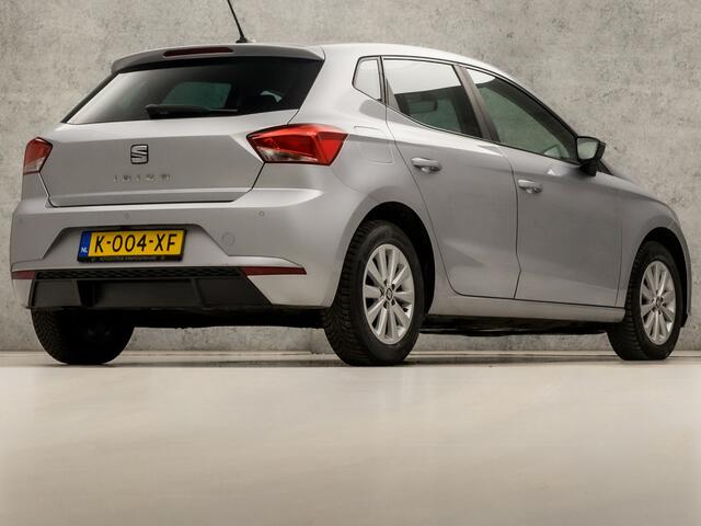 Seat IBIZA 1.0 TSI Sport (APPLE CARPLAY, GROOT NAVI, CLIMATE, CAMERA, SPORTSTOELEN, GETINT GLAS, PARKEERSENSOREN, CRUISE, NIEUWSTAAT)