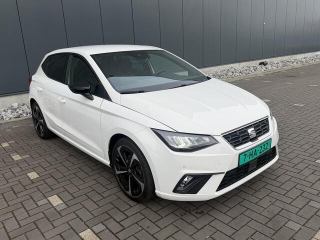 Seat IBIZA 1.0 EcoTSI FR Business Connect | Automaat | Camera | ACC | Carplay en meer!