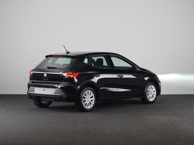 Seat IBIZA Style Plus 1.0 EcoTSI 95 PK | Midnight Black Metallic | Apple Carplay | Park Assist | Cruise Control