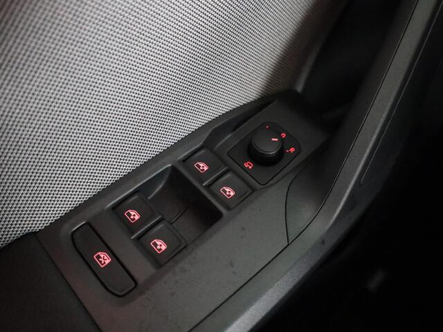 Seat IBIZA 1.0 EcoTSI FR Business Connect | DSG Automaat | Bucket Seats | Black Pack | Velgen 'Performance Machined' 18 inch | Elektr. Panorama dak | Travel Assist